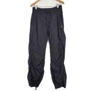 Lululemon Dance Studio Pants Women's 8 Black Lightweight Swift Fabric Joggers